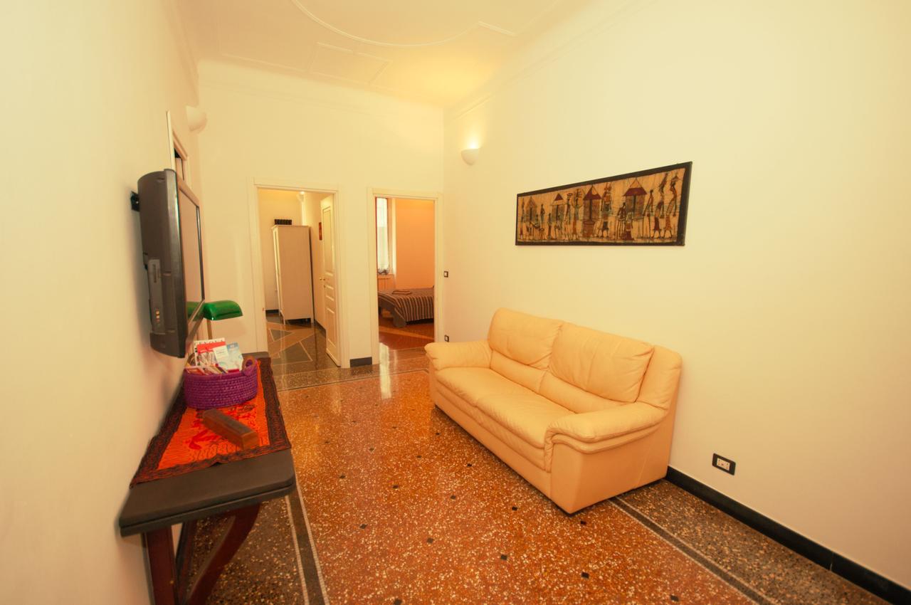 Perdiana House Apartment Genoa Exterior photo